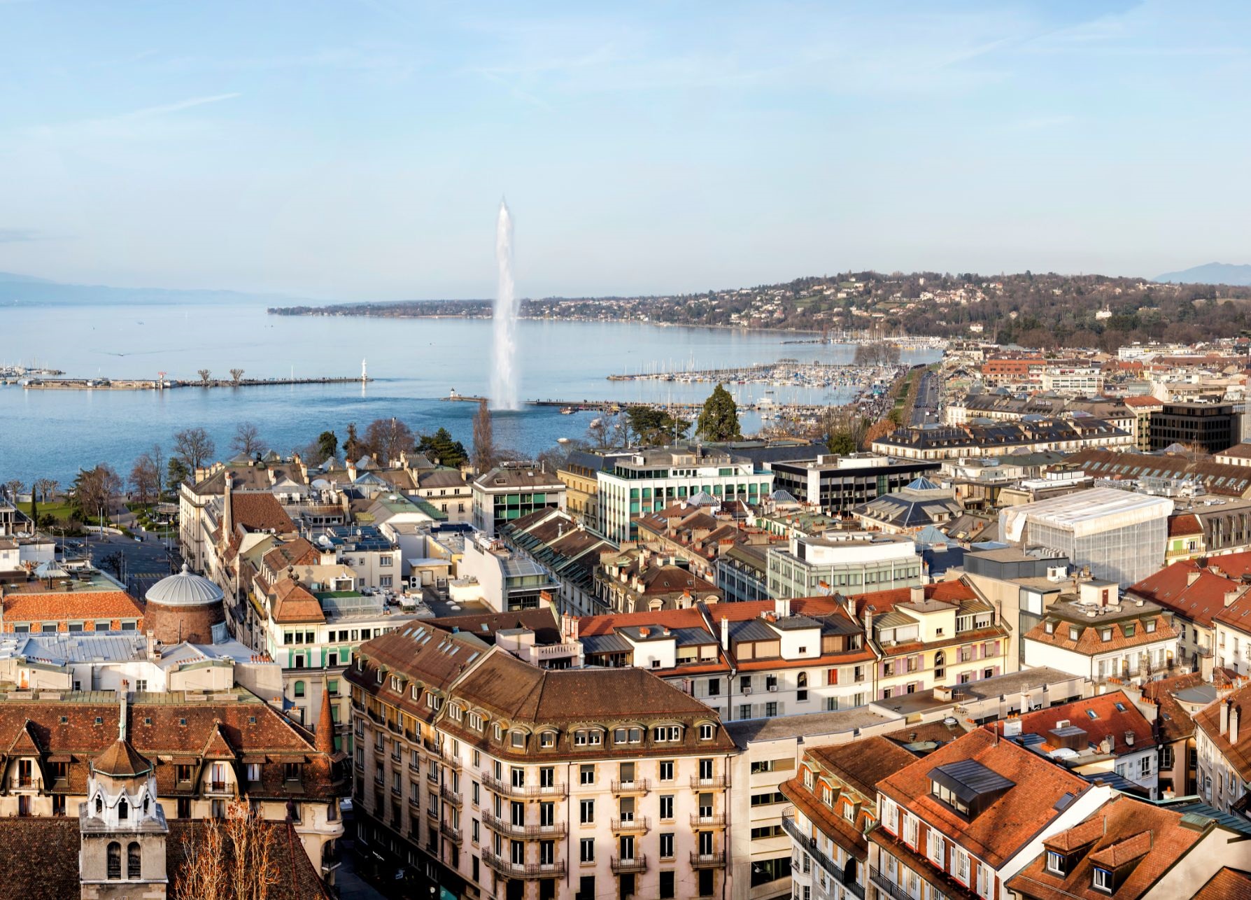 ReloNest offers personalized relocation services for expatriates moving to Geneva, ensuring a smooth transition to life in Switzerland's cosmopolitan city.